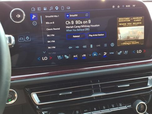 Used 2025 Chevrolet Traverse RS w/ LPO, Floor Liner Package AWD/4WD image 23