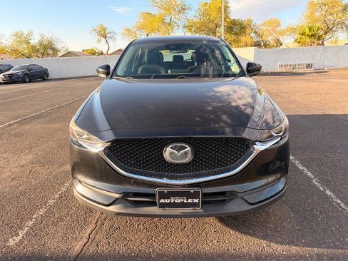Used 2020 MAZDA CX-5 Sport FWD image 3