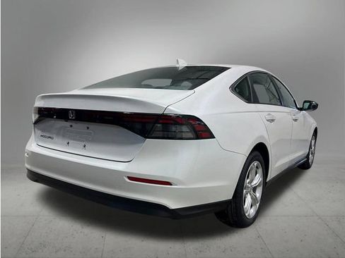 New 2026 Honda Accord LX image 6
