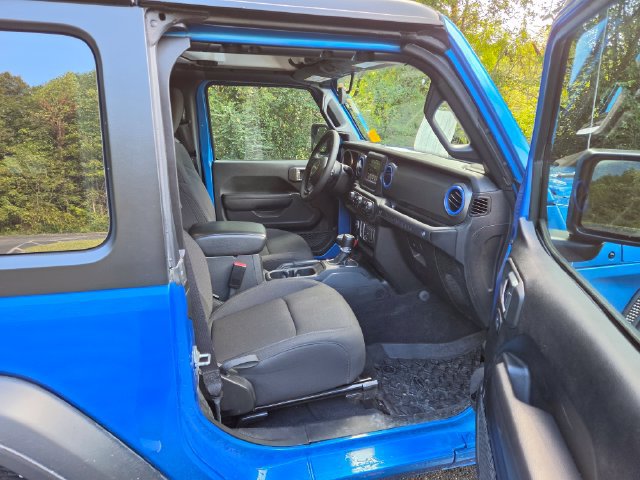 Used 2023 Jeep Wrangler Sport AWD/4WD image 21