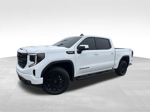 Used 2026 GMC Sierra 1500 Pro w/ Graphite Edition image 3