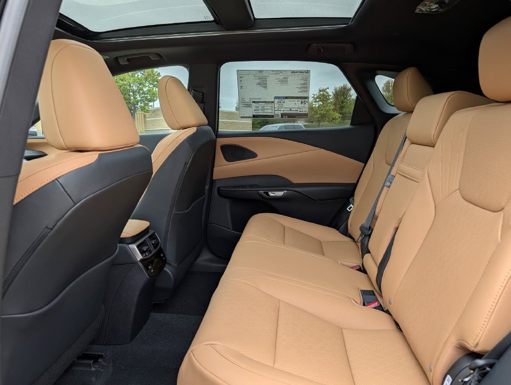 New 2026 Lexus RX 350 Premium Plus w/ Convenience Package AWD/4WD image 9