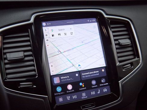 Certified 2023 Volvo XC90 B6 Plus w/ Protection Package Premier image 15