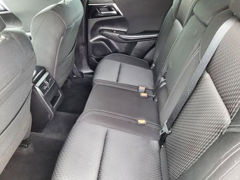 Used 2022 Mitsubishi Outlander ES image 22