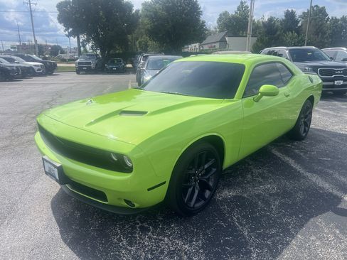 Used 2023 Dodge Challenger SXT w/ Blacktop Package RWD image 3