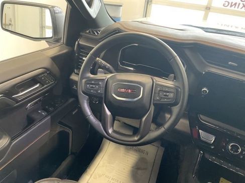 Used 2024 GMC Sierra 1500 AT4 w/ AT4 Premium Package image 32
