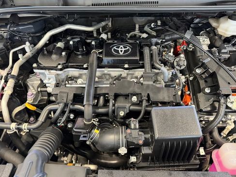 Certified 2025 Toyota Corolla LE FWD image 33