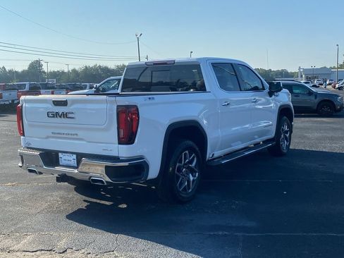 Used 2024 GMC Sierra 1500 SLT w/ SLT Premium Plus Package AWD/4WD image 5