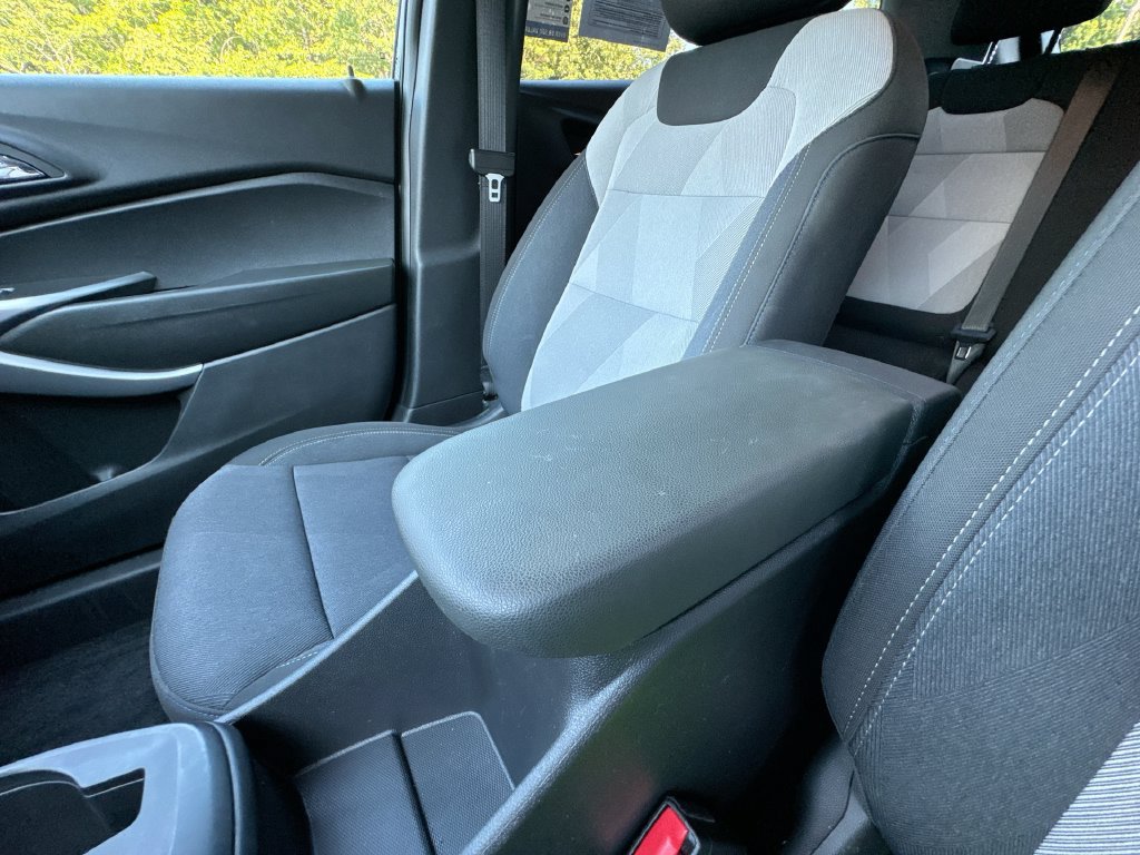 Used 2024 Chevrolet Trax LS FWD image 24