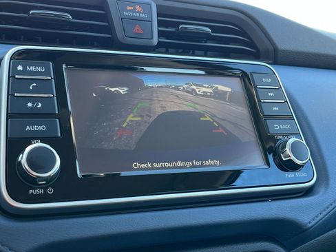 Used 2025 Nissan Versa SV image 23