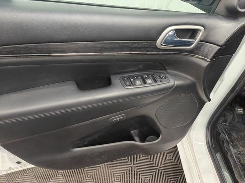 Used 2018 Jeep Grand Cherokee High Altitude image 54