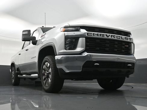 Used 2023 Chevrolet Silverado 2500 LT AWD/4WD image 29