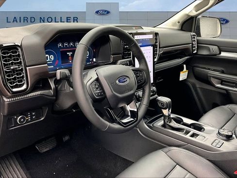 New 2025 Ford Ranger Lariat w/ Black Appearance Package image 8