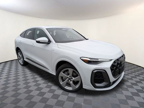 New 2025 Audi Q5 Premium Plus image 1