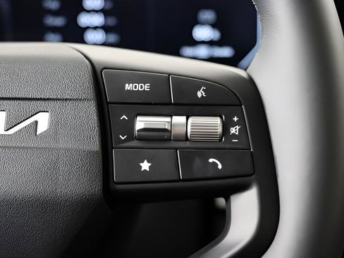 New 2026 Kia Sportage SX image 24