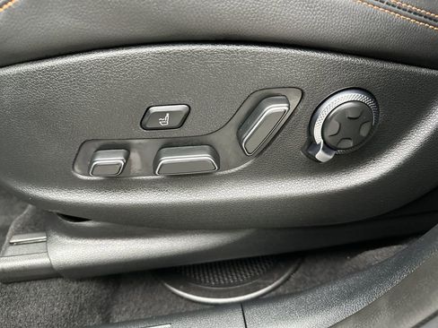 Used 2026 Genesis GV70 3.5T Sport Advanced AWD/4WD image 12
