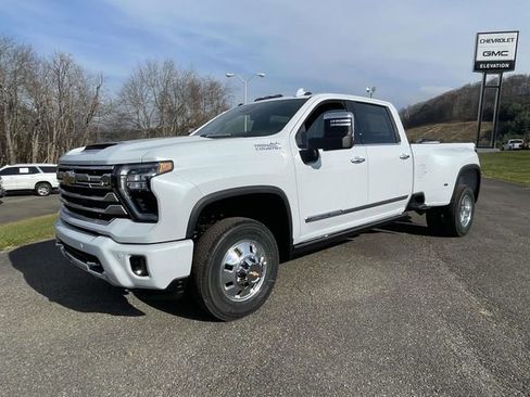 New 2026 Chevrolet Silverado 3500 High Country w/ Technology Package image 3