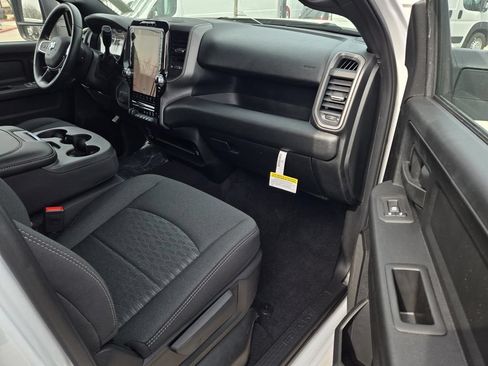 New 2026 RAM 2500 Tradesman AWD/4WD image 11