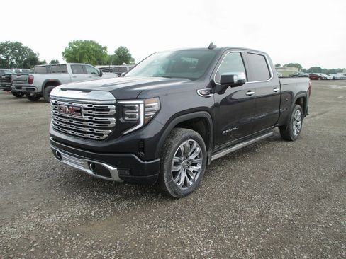 New 2025 GMC Sierra 1500 Denali w/ Denali Reserve Package image 11