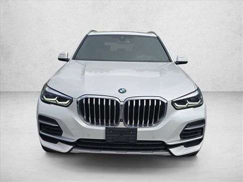 Used 2023 BMW X5 sDrive40i image 2