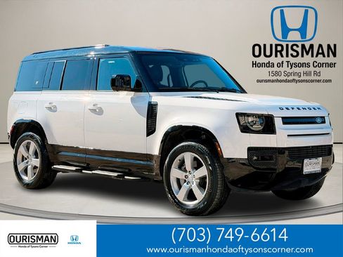 Used 2024 Land Rover Defender 110 X-Dynamic SE image 1