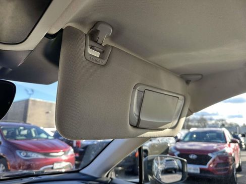 Used 2023 Subaru Outback Limited image 29