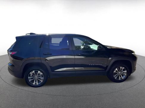 Used 2025 Chevrolet Equinox LT image 16