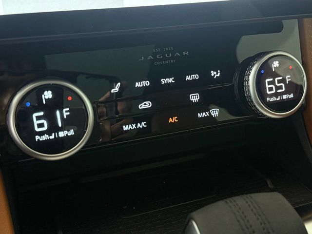 New 2026 Jaguar F-PACE R-Dynamic S AWD/4WD image 37