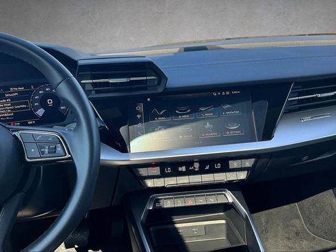 Used 2022 Audi A3 2.0T Premium image 9