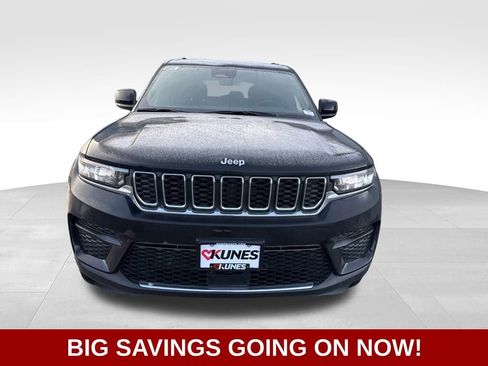 New 2025 Jeep Grand Cherokee Laredo X image 3