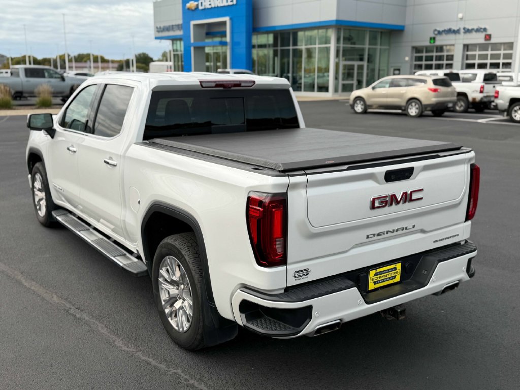 Used 2022 GMC Sierra 1500 Denali w/ Technology Package AWD/4WD image 11