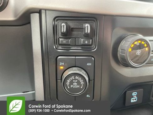 Used 2023 Ford F150 XLT w/ XTR Package image 30