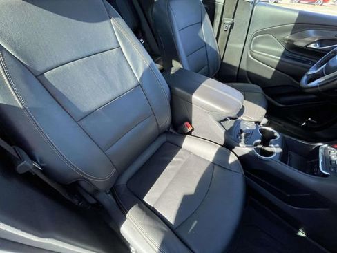 Used 2021 GMC Terrain SLT w/ Infotainment Package II image 30