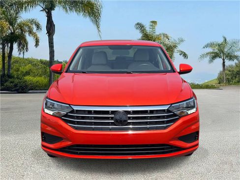 Used 2019 Volkswagen Jetta S image 3
