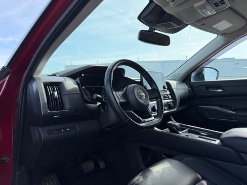 Used 2022 Nissan Pathfinder SL w/ SL Premium Package image 7