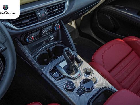 New 2025 Alfa Romeo Stelvio Sprint w/ Veloce Package image 14