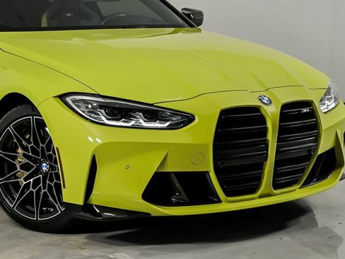 Used 2021 BMW M4 Coupe RWD image 3