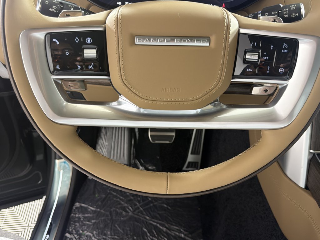 New 2027 Land Rover Range Rover Long Wheelbase SE AWD/4WD image 27