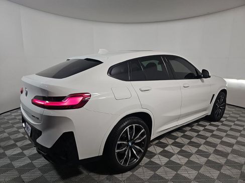 Used 2023 BMW X4 xDrive30i w/ M Sport Package AWD/4WD image 2