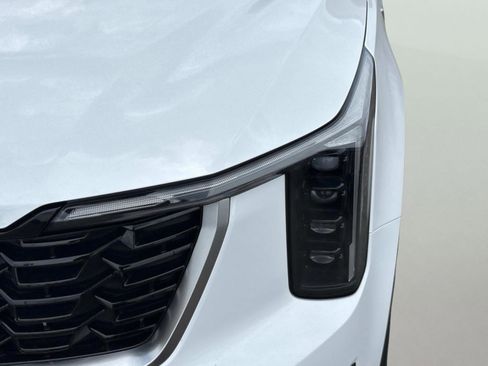 New 2025 Kia Sorento S image 10