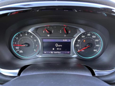 Used 2023 Chevrolet Traverse LT AWD/4WD image 18