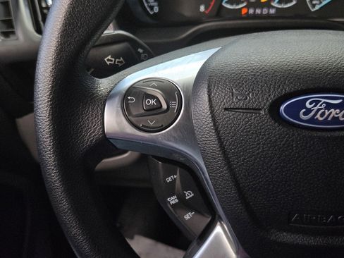 Used 2023 Ford Transit Connect XL image 19