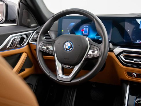 Used 2023 BMW i4 eDrive35 w/ Premium Package image 10