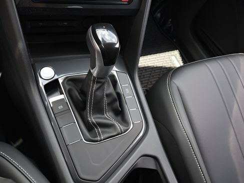 Certified 2025 Volkswagen Tiguan S AWD/4WD image 26