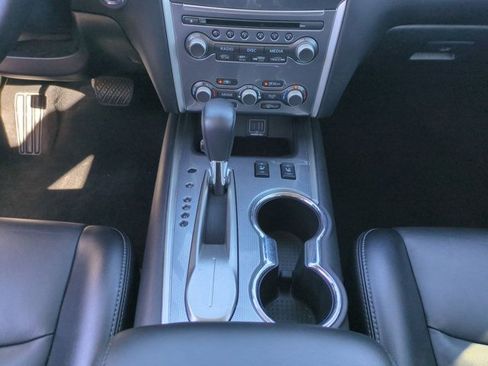 Used 2020 Nissan Pathfinder SL image 19