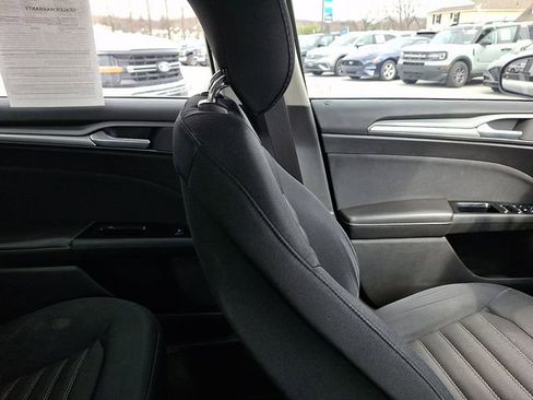 Used 2013 Ford Fusion SE FWD image 13