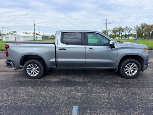 Used 2025 Chevrolet Silverado 1500 LT AWD/4WD image 7