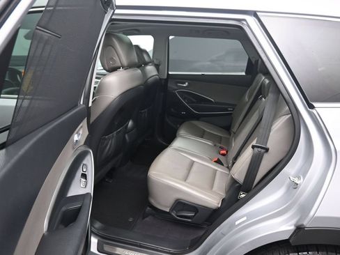 Used 2018 Hyundai Santa Fe AWD w/ SE Ultimate Tech Package 03 image 40