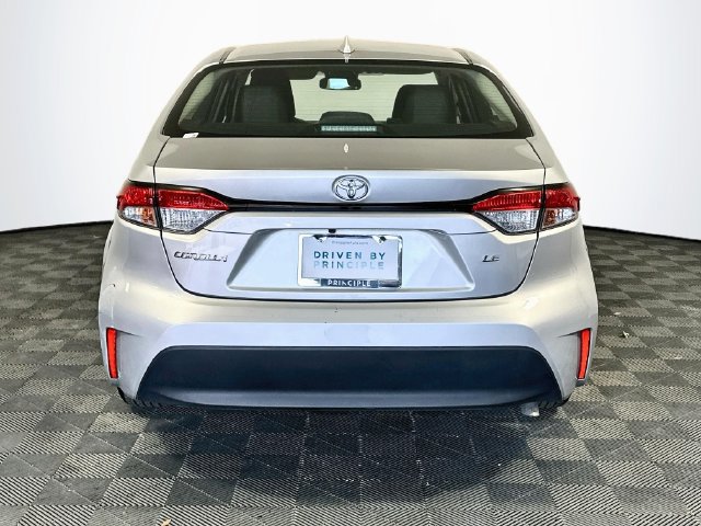 Certified 2025 Toyota Corolla LE FWD image 8