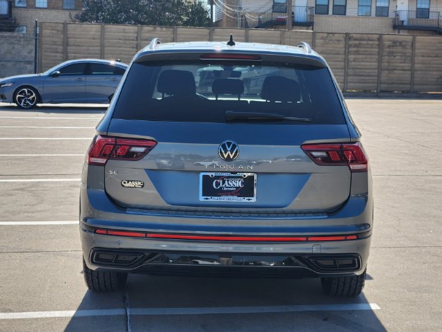 Used 2022 Volkswagen Tiguan SE R-Line FWD image 14
